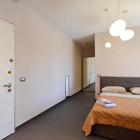 公寓 Charming Flat In - 50 Sqm - Cosy Balcony.