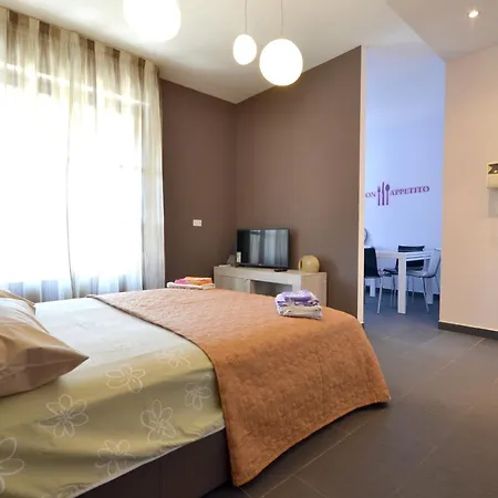 アパート Charming Flat In - 50 Sqm - Cosy Balcony.