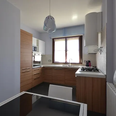 アパート Charming Flat In - 50 Sqm - Cosy Balcony.